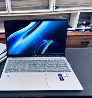 New Laptop HP Stream Notebook 16GB Intel Core i5 SSD 1T