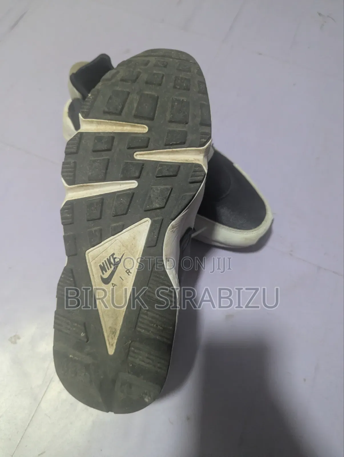Nike Air Black White