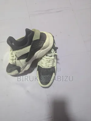 Nike Air Black White