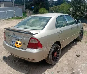 Toyota Corolla 2006 Gold