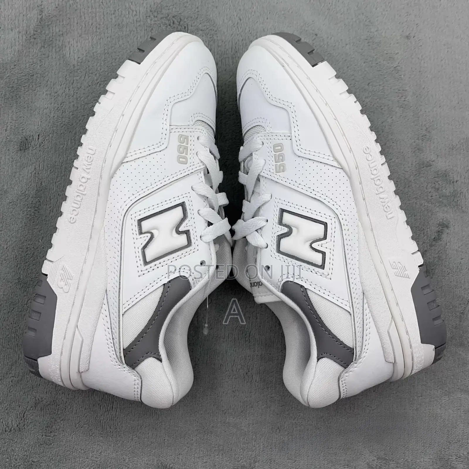 New Balance 550