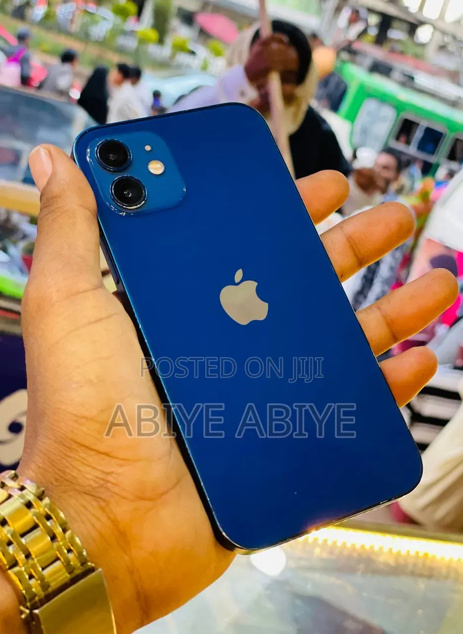 Apple iPhone 12 64 GB Blue