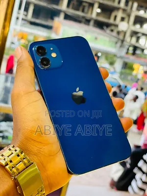 Apple iPhone 12 64 GB Blue