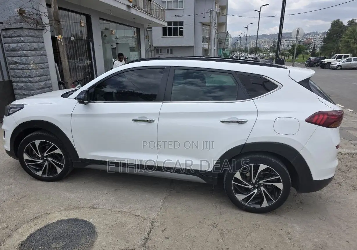 Hyundai Tucson 2020 White