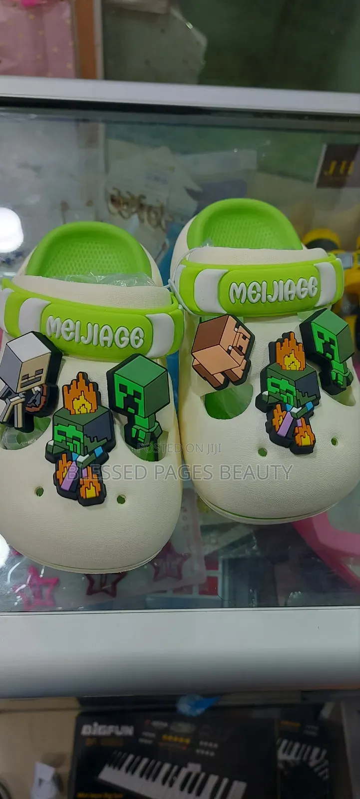 Kids Crocs 23-29 Size