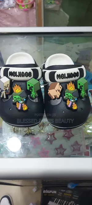 Kids Crocs 23-29 Size