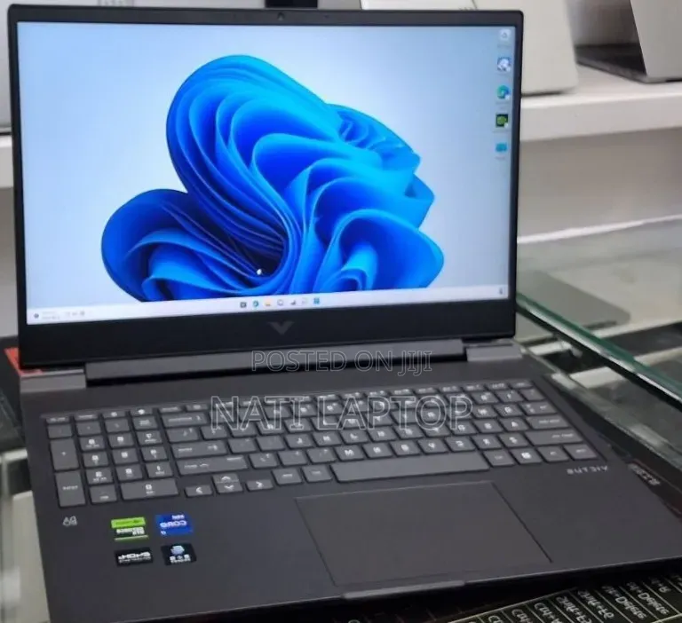 New Laptop HP Victus 16 16GB Intel Core i7 SSD 1T