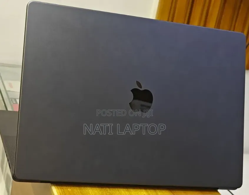 New Apple MacBook Pro 2023 M3 Pro 16-inch 36GB Apple M3 Pro SSD 512GB