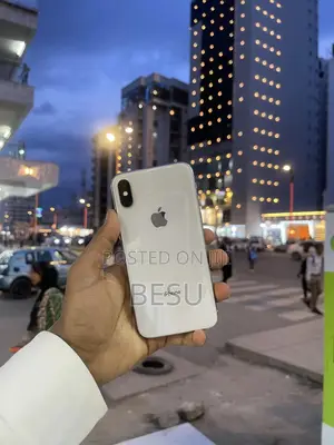 Apple iPhone X 256 GB White