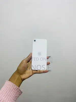 Apple iPhone SE 64 GB White