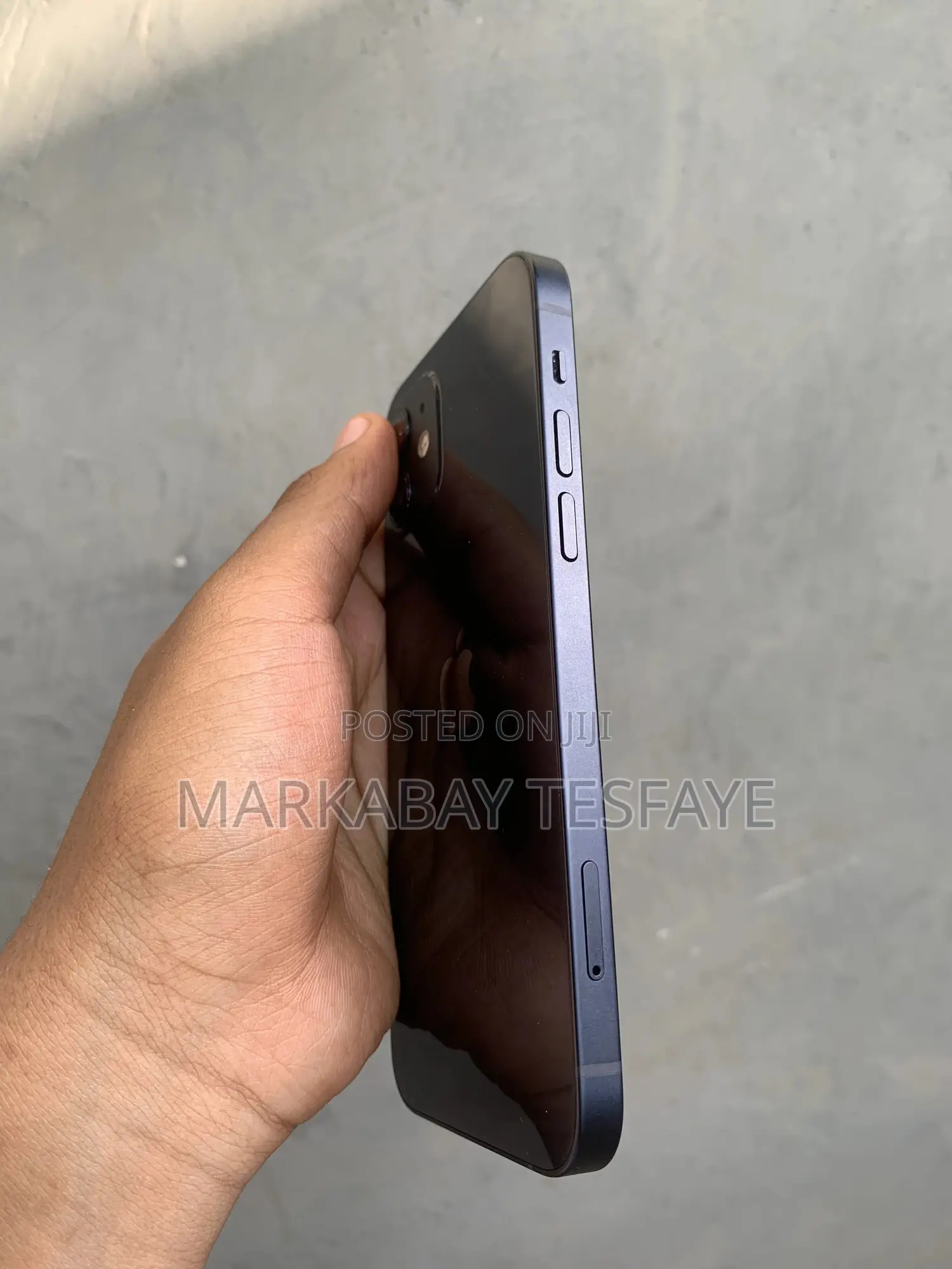 Apple iPhone 12 64 GB Black