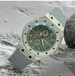 Benchi Quartz Watch