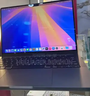 New Laptop Apple MacBook Pro 2023 M3 14-inch 18GB Apple M3 SSD 512GB