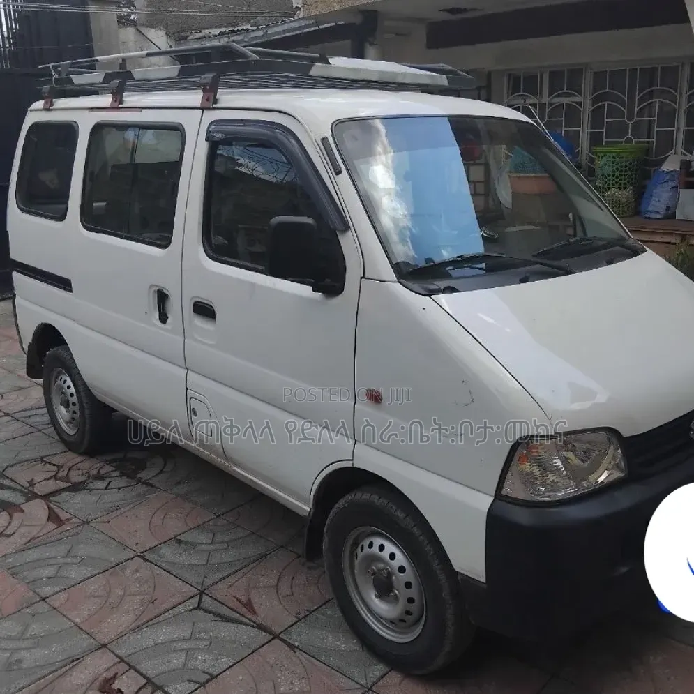 Suzuki Eeco 2023 Ivory