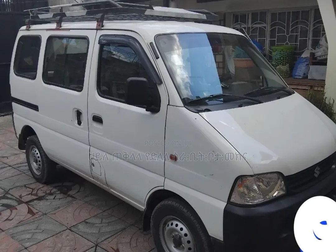 Suzuki Eeco 2023 Ivory