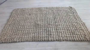 Jute Rug (ምንጣፍ)