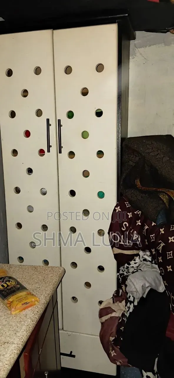 ጫማ መደርደሪያ ቆንጆ የሚባል አቋም