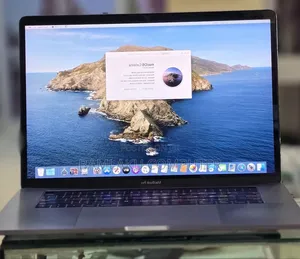 New Laptop Apple MacBook Pro 2018 32GB Intel Core i9 SSD 1T