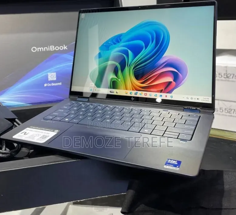 New Laptop HP OmniBook 5 14" 16GB Intel Core Ultra 7 SSD 1T