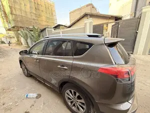 Toyota RAV4 2016