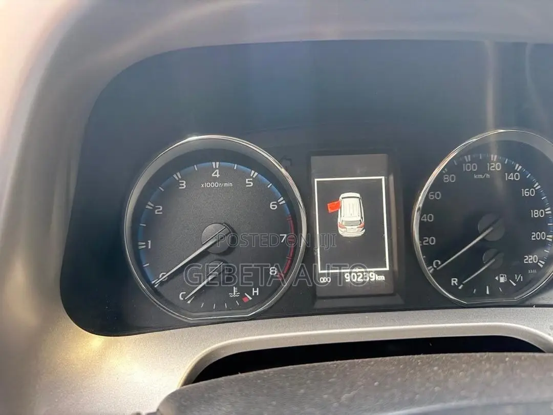 Toyota RAV4 2016