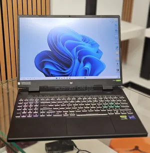 New Laptop Acer Predator Helios 300 16GB Intel Core i9 SSD 1T