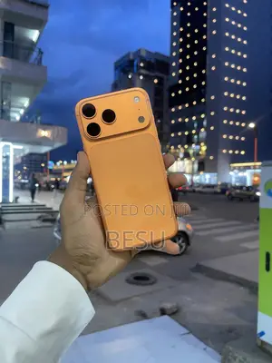 New Apple iPhone 17 Pro Max 256 GB Orange