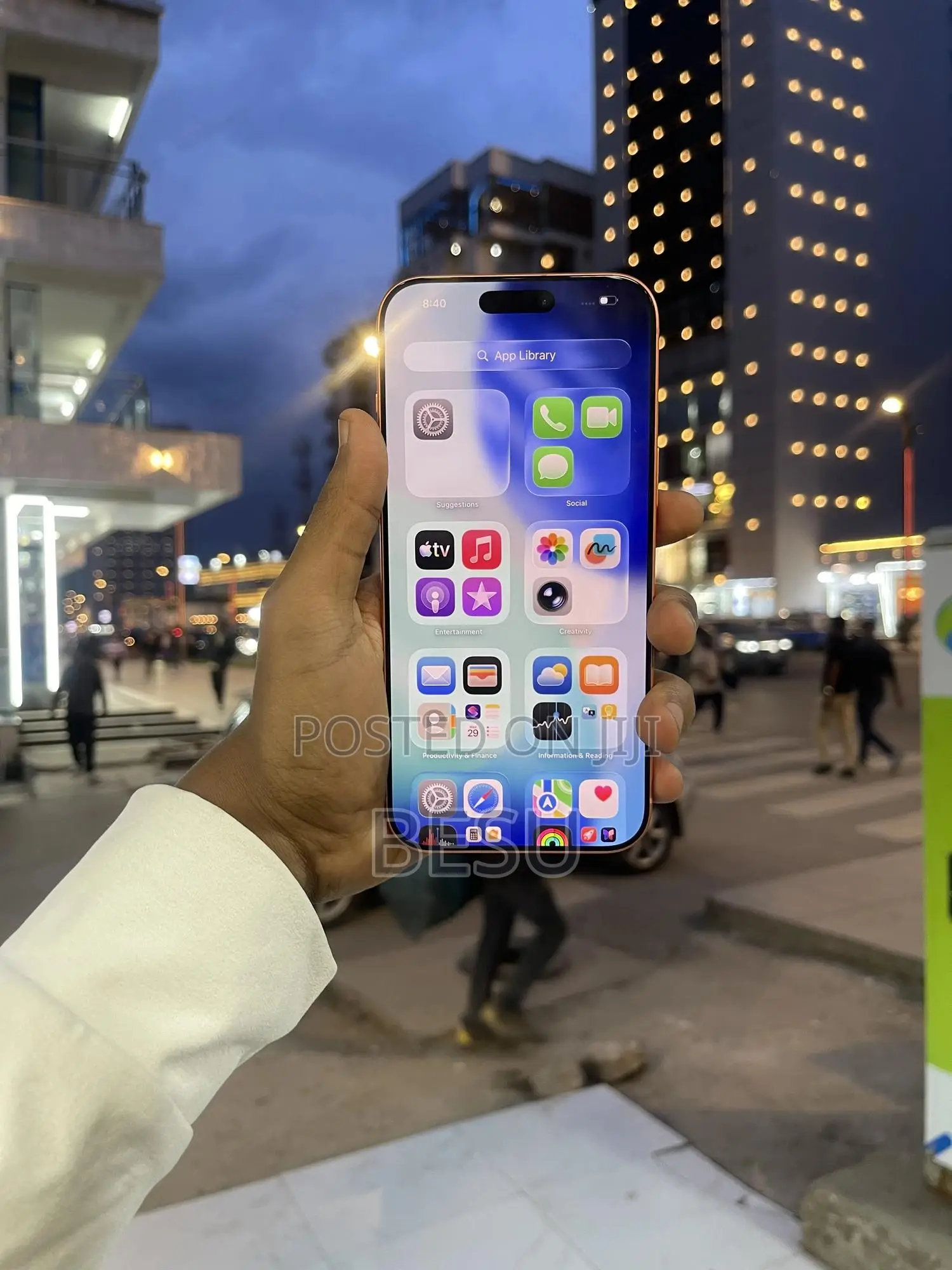 New Apple iPhone 17 Pro Max 256 GB Orange