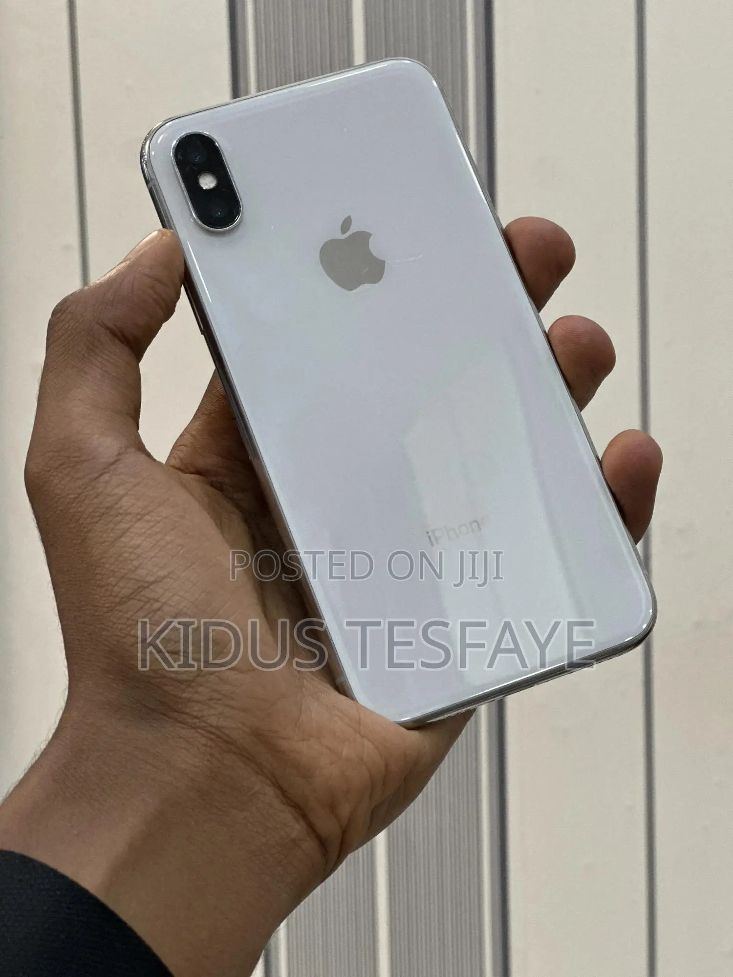 Apple iPhone X 256 GB White