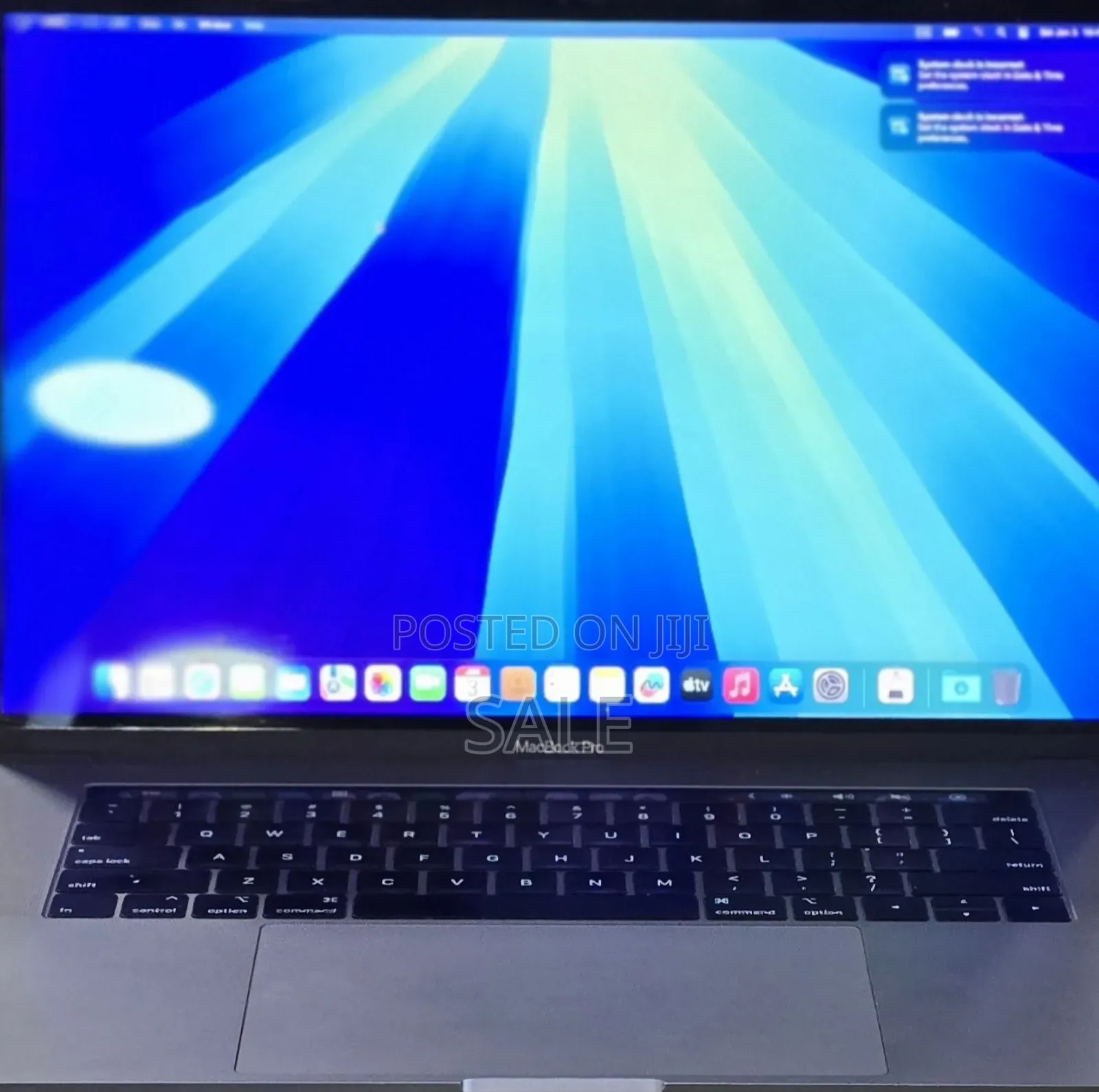 New Laptop Apple MacBook 2018 16GB Intel Core i7 SSD 512GB
