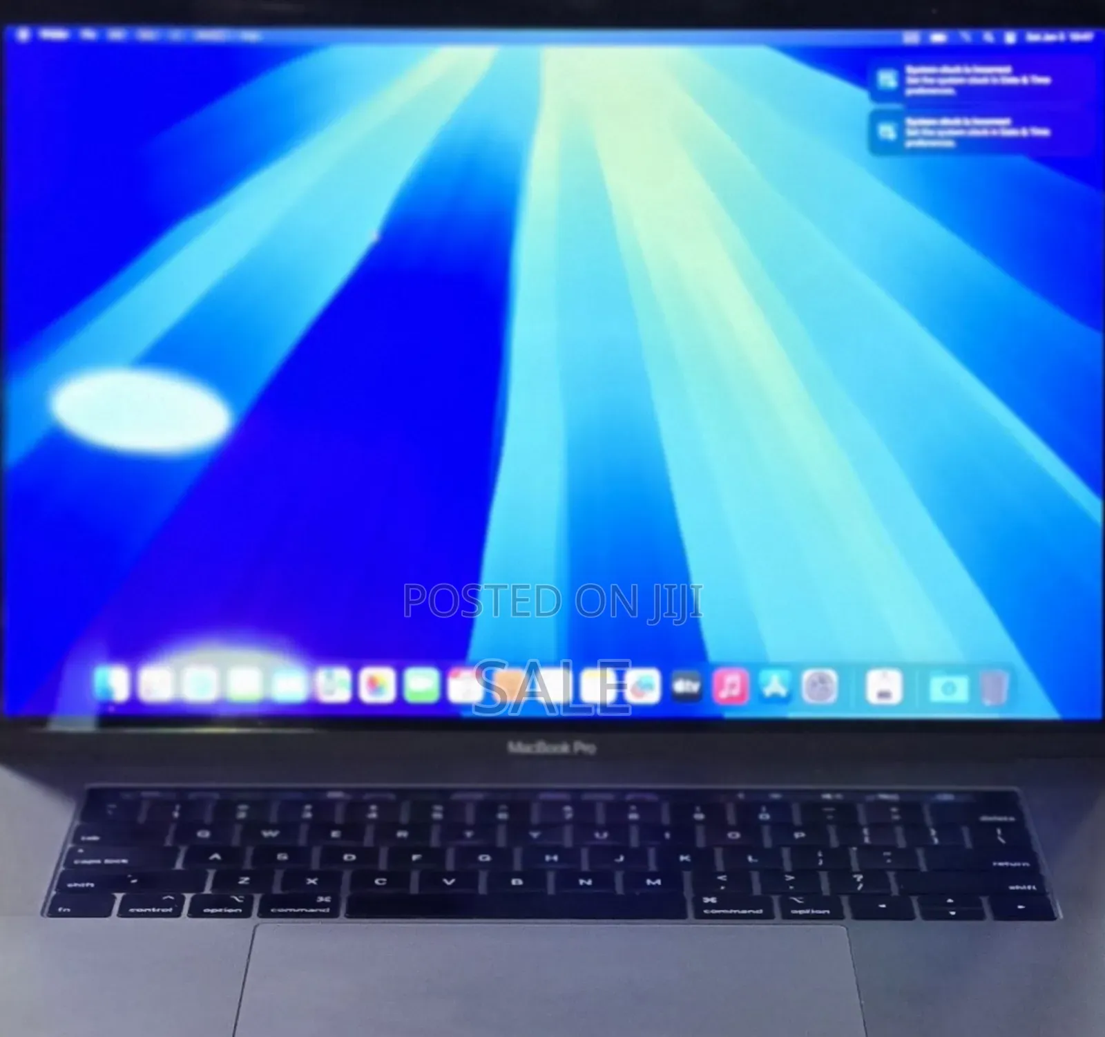 New Laptop Apple MacBook 2018 16GB Intel Core i7 SSD 512GB