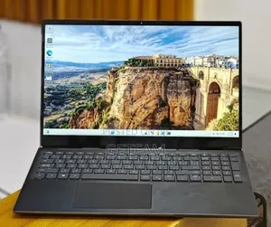 New Laptop Dell Inspiron 15 16GB Intel Core i7 SSD 512GB