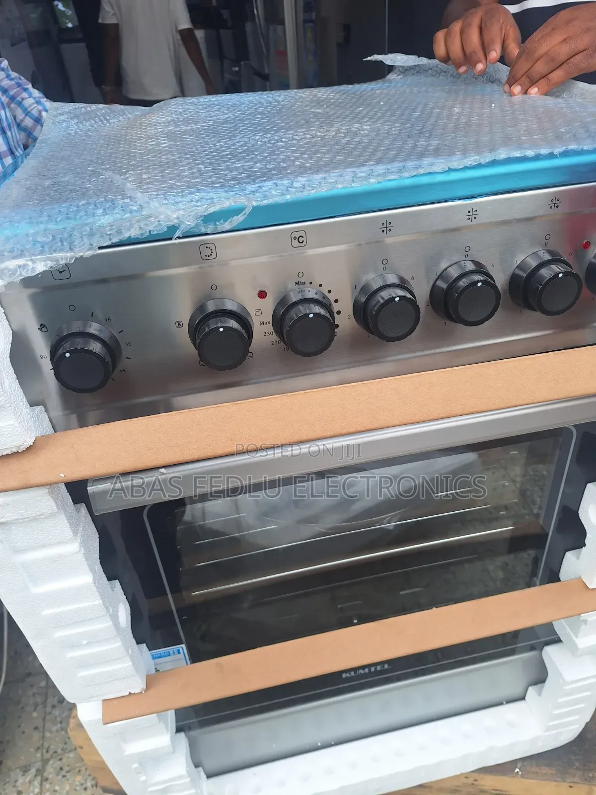 Cumtel Oven 60*60