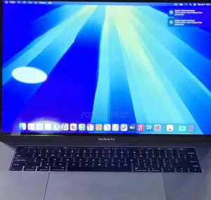 New Laptop Apple MacBook 2018 16GB Intel Core i7 SSD 512GB