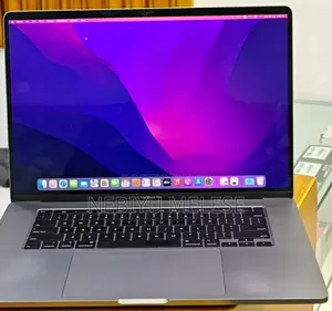 New Laptop Apple MacBook Pro 2018 32GB Intel Core i9 SSD 2T
