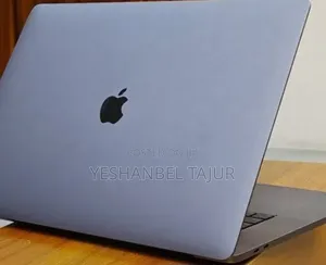 New Laptop Apple MacBook Pro 2018 32GB Intel Core i9 SSD 2T