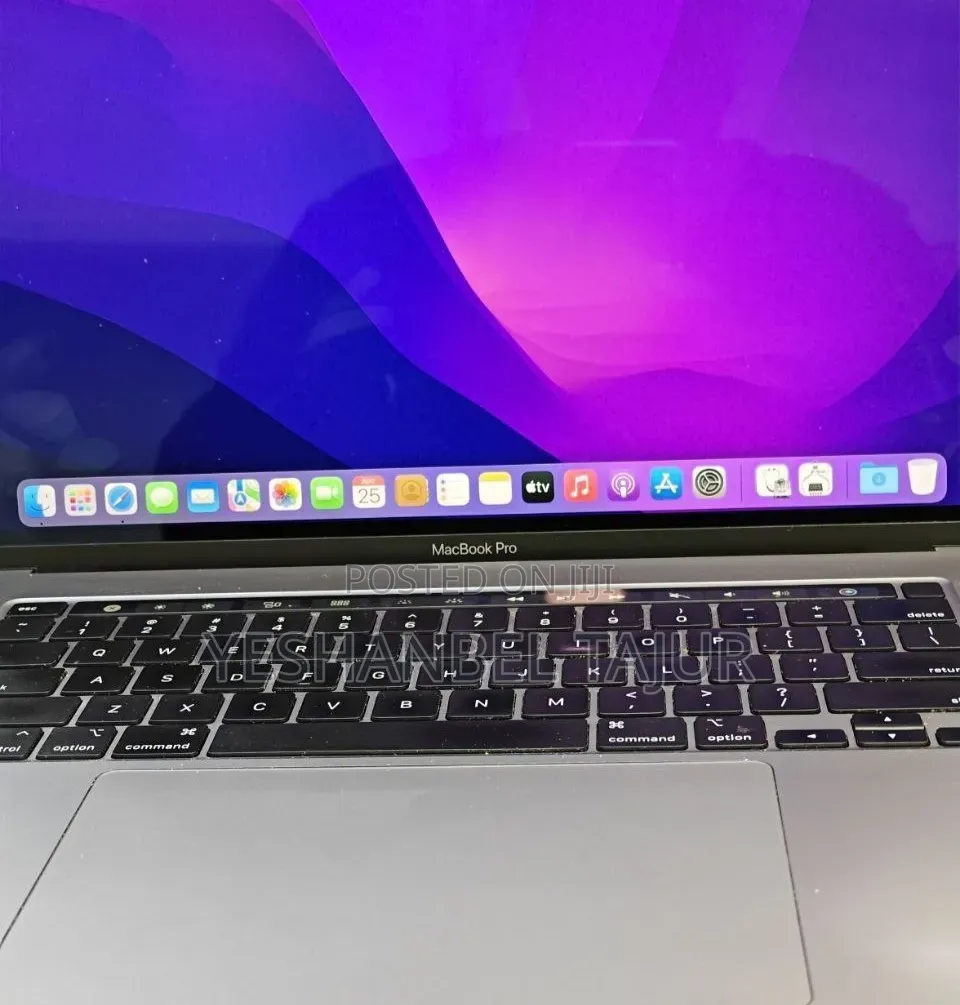 New Laptop Apple MacBook Pro 2018 32GB Intel Core i9 SSD 2T