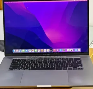 New Laptop Apple MacBook Pro 2018 32GB Intel Core i9 SSD 2T