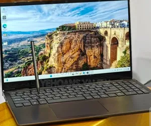 New Laptop Dell Inspiron 7566 16GB Intel Core i7 SSD 512GB