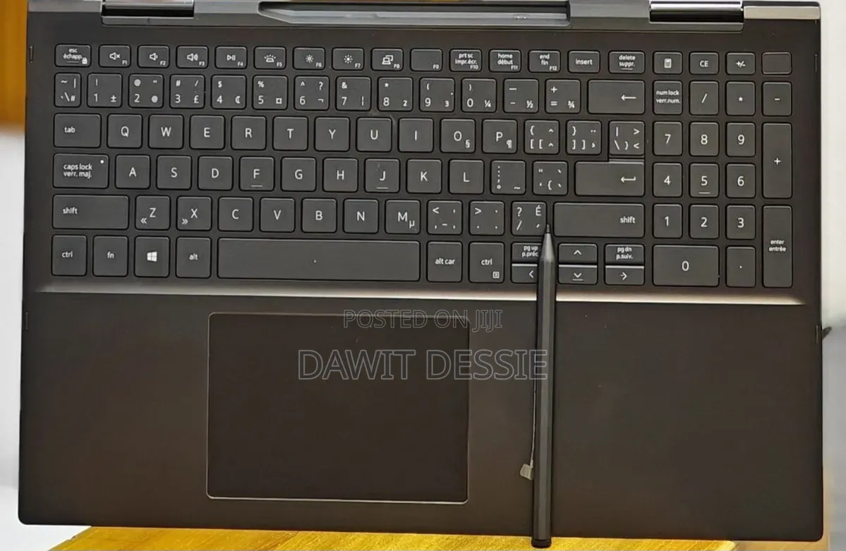 New Laptop Dell 16GB Intel Core i7 SSD 512GB