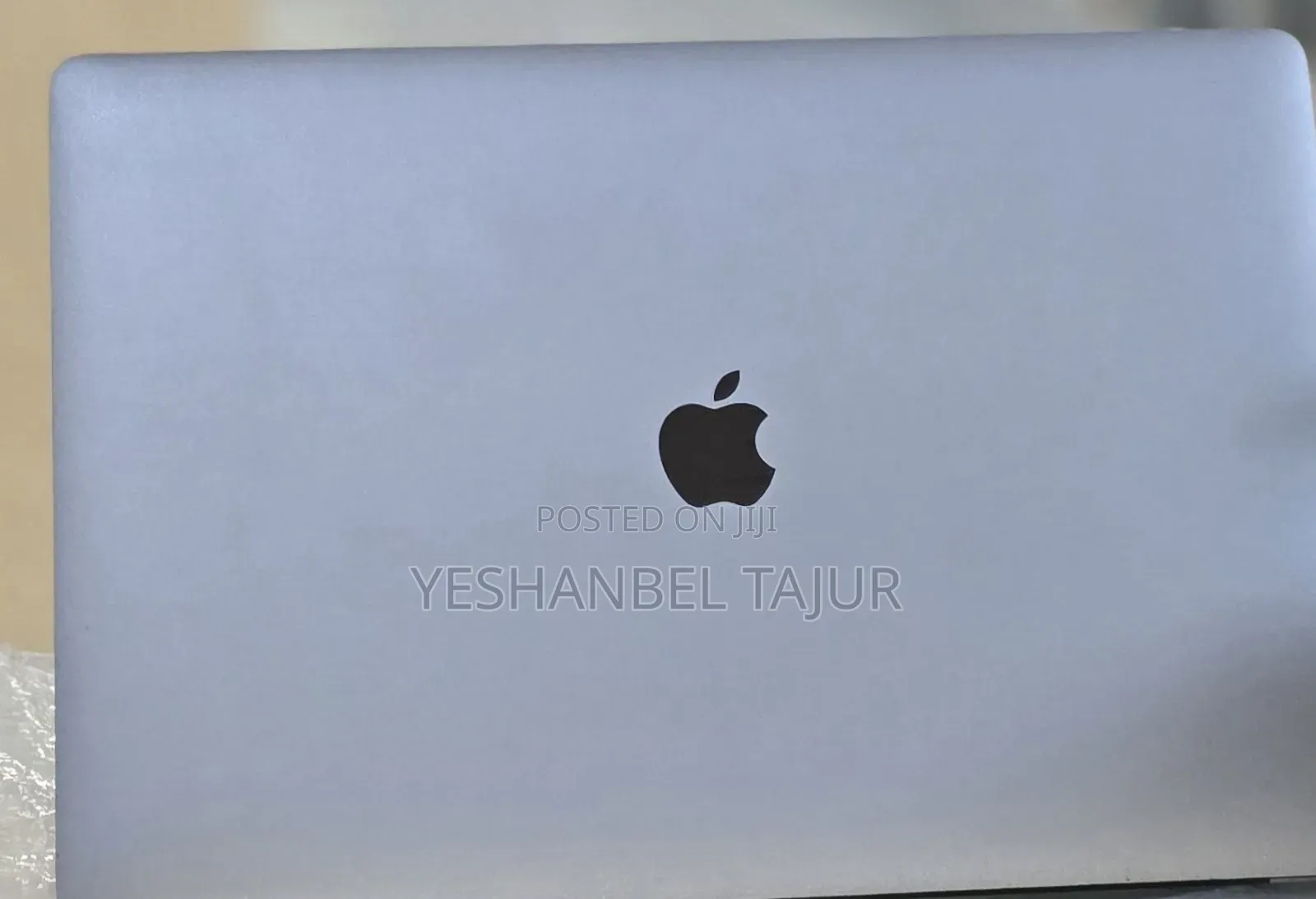 New Laptop Apple MacBook Pro 2018 16GB Intel Core i7 SSD 512GB