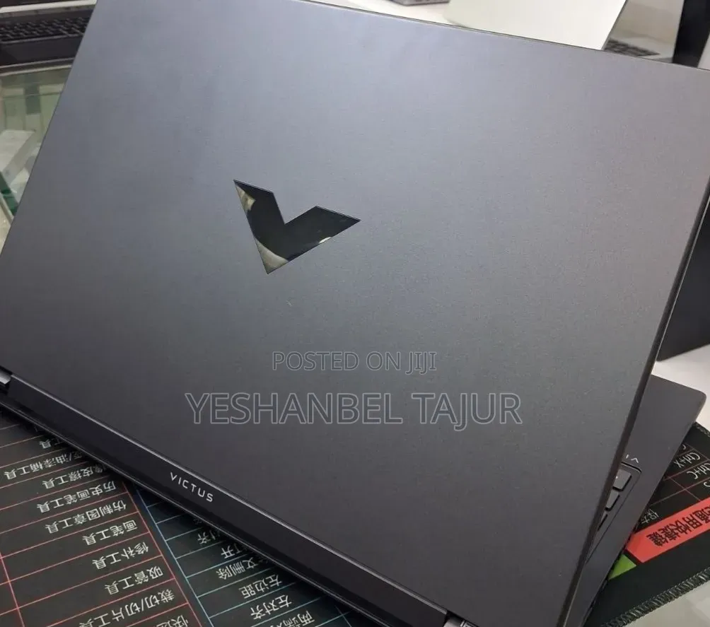 New Laptop HP Victus 15 16GB Intel Core i7 SSD 1T