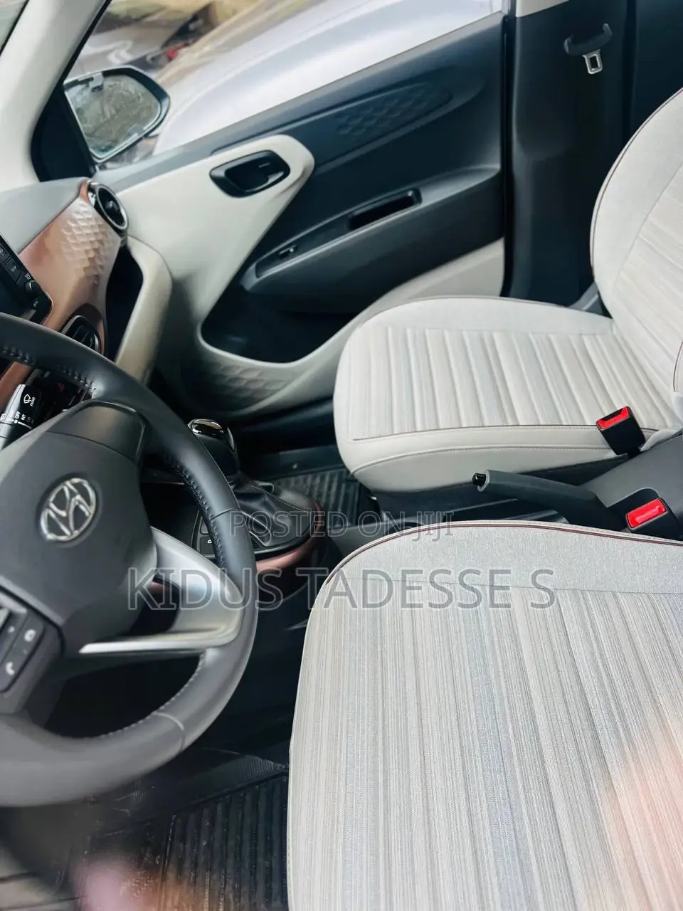 Hyundai I10 2021 Gold