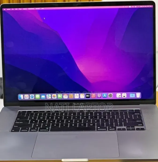New Laptop Apple MacBook Pro 2018 32GB Intel Core i9 SSD 2T