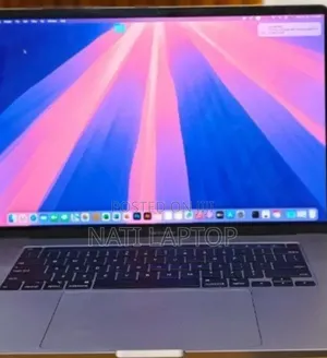 New Laptop Apple MacBook Pro 2018 32GB Intel Core i9 SSD 2T