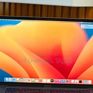 New Laptop Apple MacBook Pro 2019 16GB Intel Core i9 SSD 16 GB