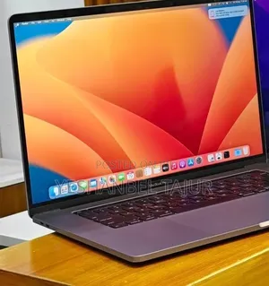 New Laptop Apple MacBook Pro 2019 16GB Intel Core i9 SSD 16 GB