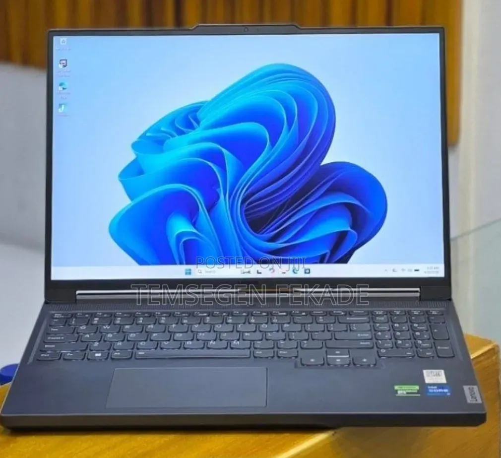 New Laptop Lenovo Legion 5 24GB Intel Core i7 SSD 1T
