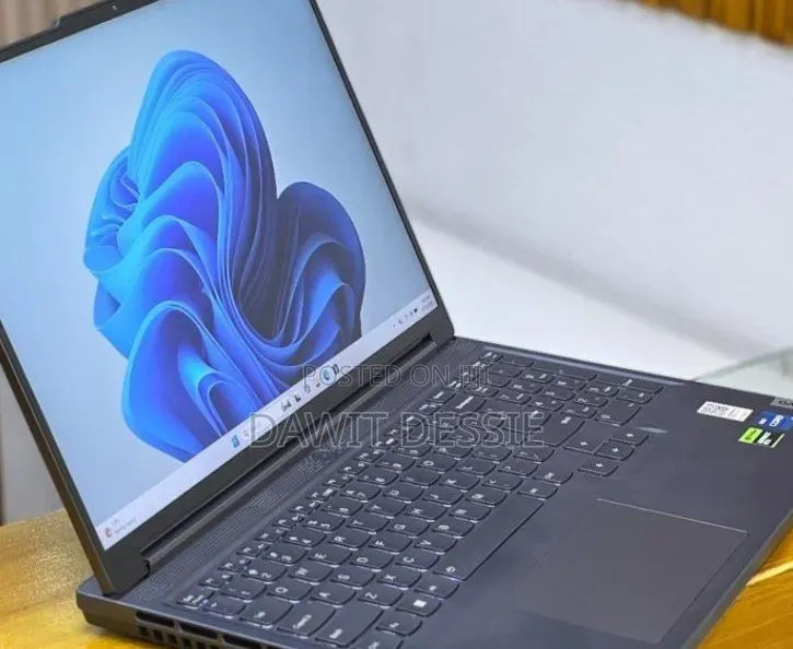 New Laptop Lenovo Legion 5 24GB Intel Core i7 SSD 1T