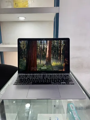 New Laptop Apple MacBook Air 2020 8GB Intel Core i3 SSD 256GB